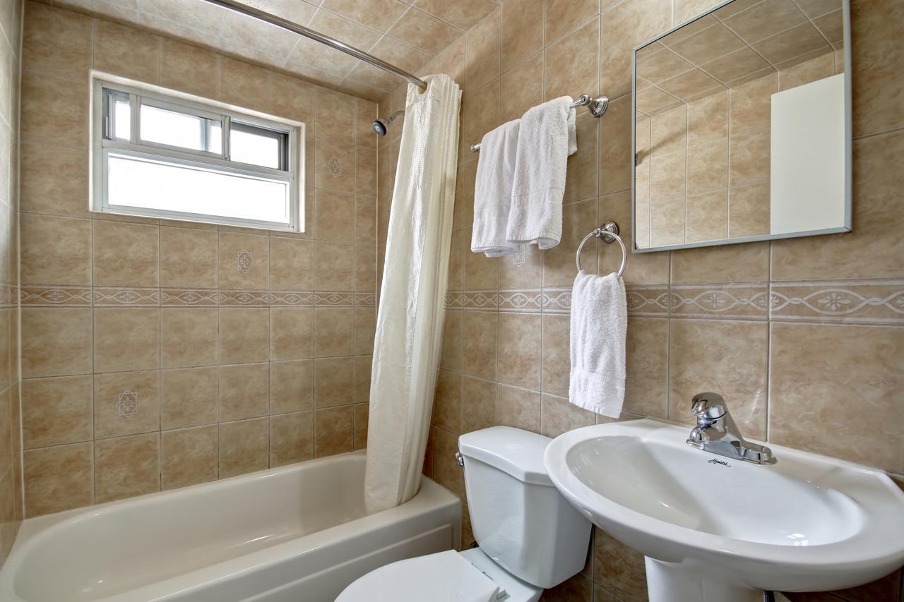 Burlington Inn Zewnętrze zdjęcie